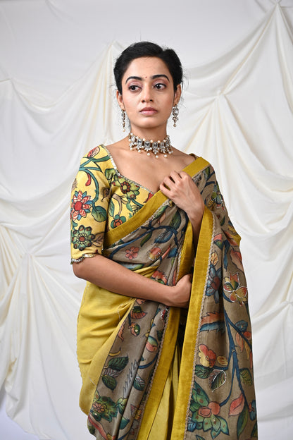 Oakre-Yellow Panelled Kalamkari Saree Set