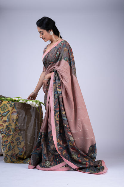 Sandrose-Pink Panelled Kalamkari Saree Set