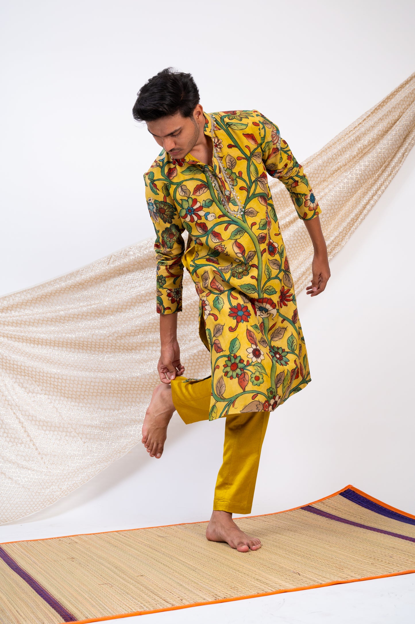 Oakre-Yellow Hand-Painted Floral Kalamkari Kurta Set.