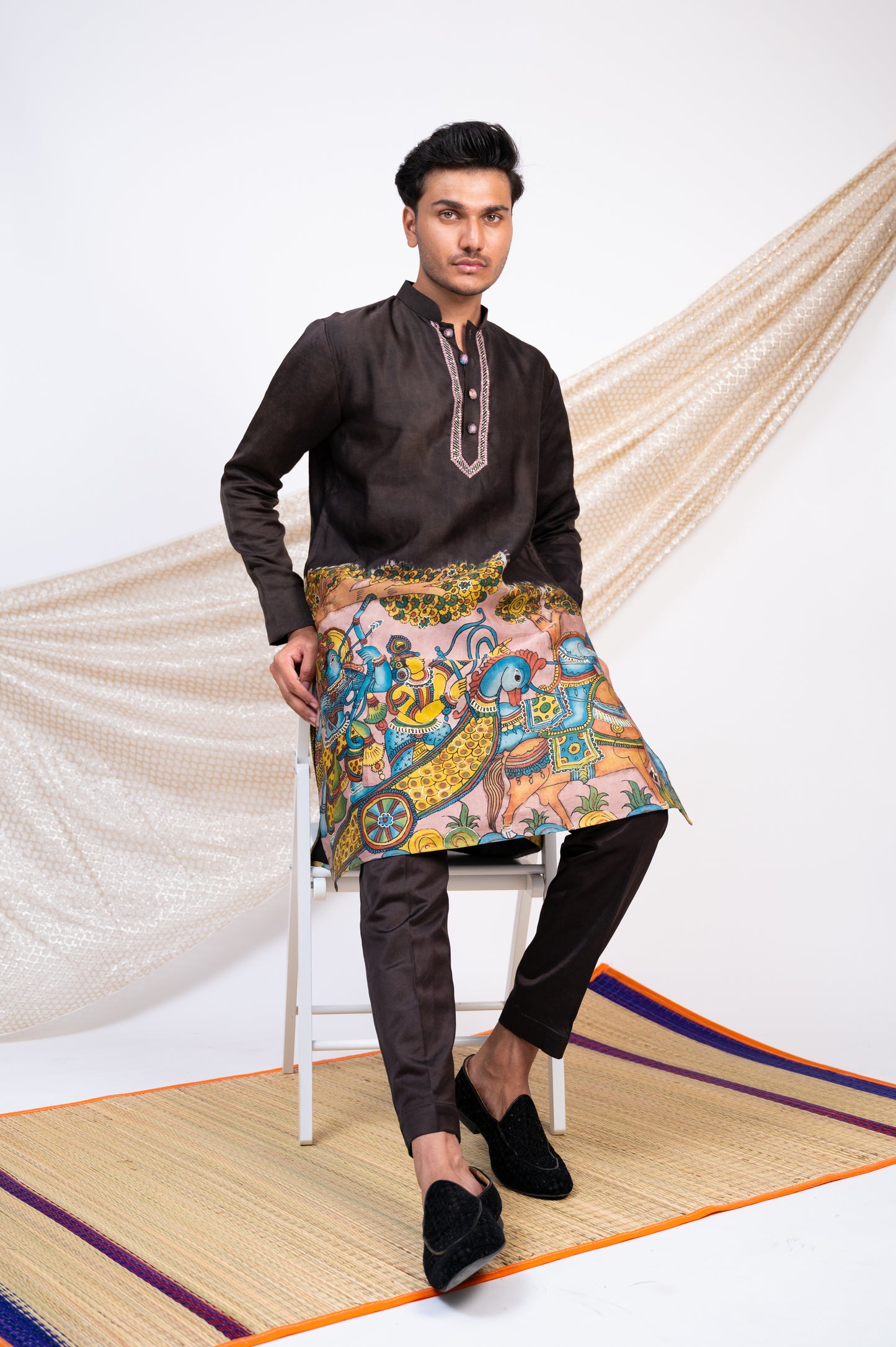 Noir Hand-Painted Kalamkari Sena Kurta Set.