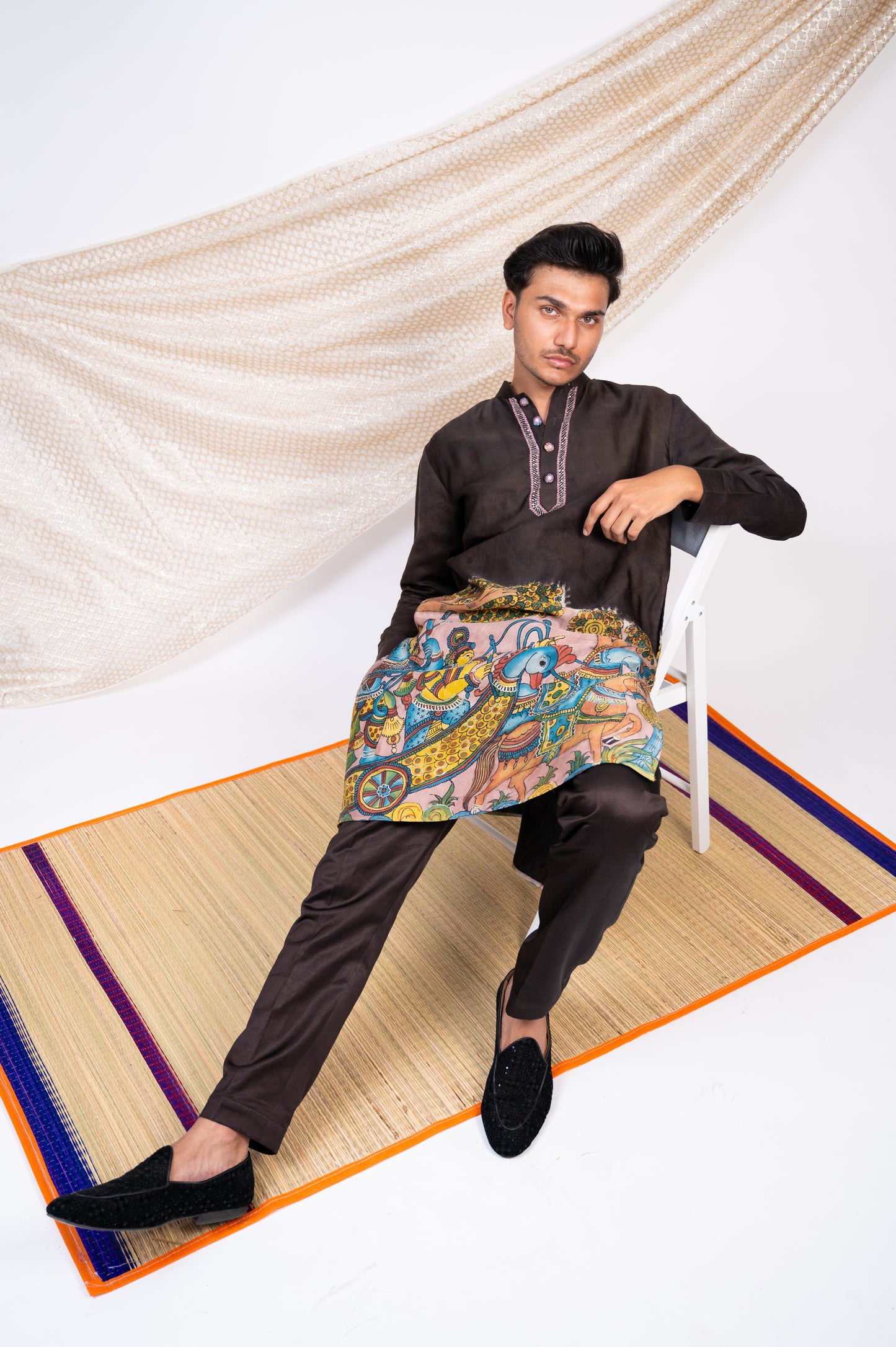 Noir Hand-Painted Kalamkari Sena Kurta Set.