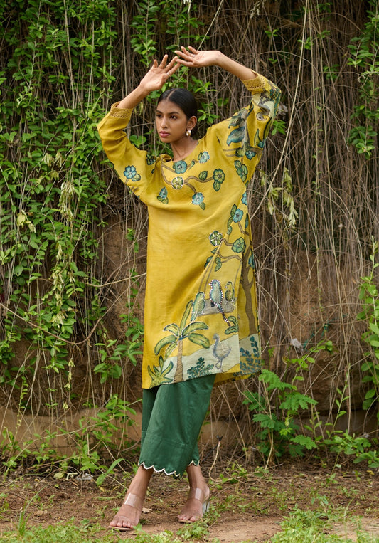 Oakre-Yellow Kalamkari Swinging Birds Kurtha Set