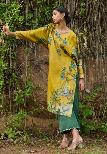 Oakre-Yellow Kalamkari Swinging Birds Kurtha Set