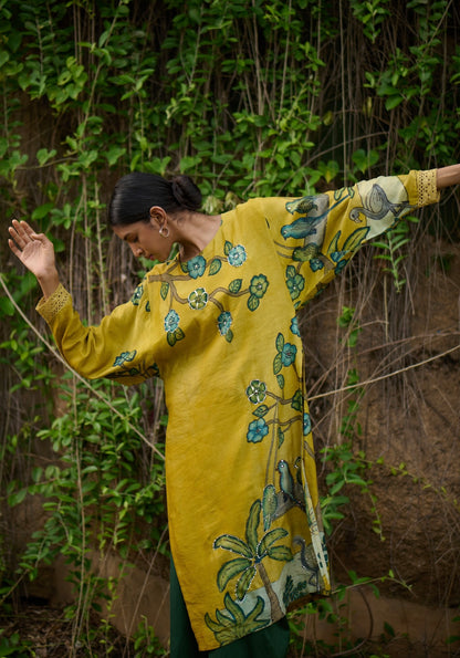 Oakre-Yellow Kalamkari Swinging Birds Kurtha Set