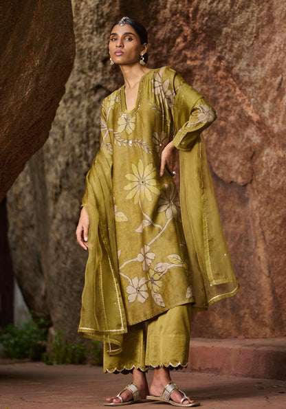 Olive-Brown Kalamkari Floral Kurtha Set