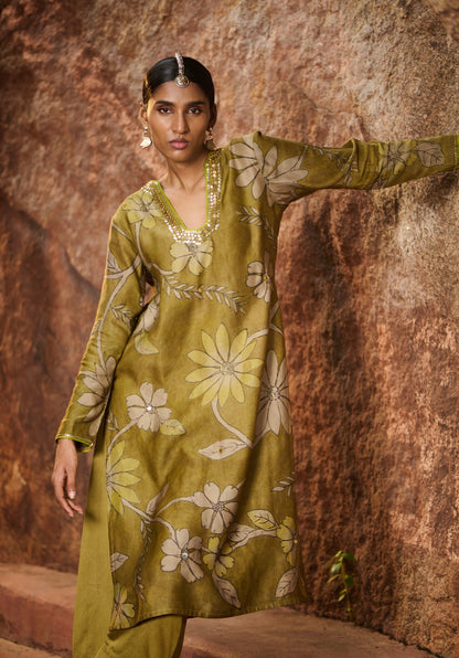 Olive-Brown Kalamkari Floral Kurtha Set