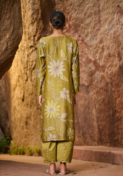 Olive-Brown Kalamkari Floral Kurtha Set