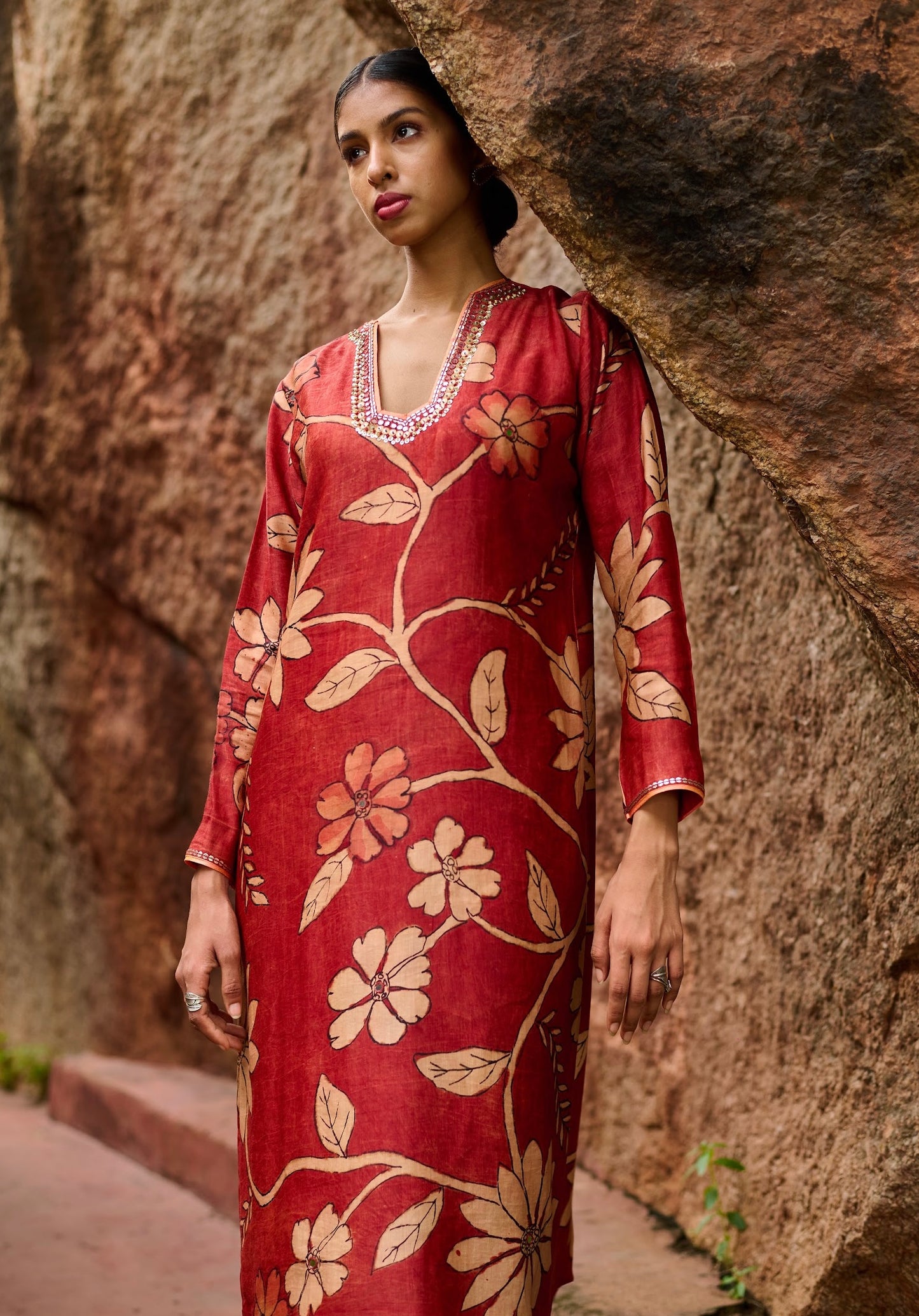 Maroon-Red Kalamkari Floral Kurtha Set