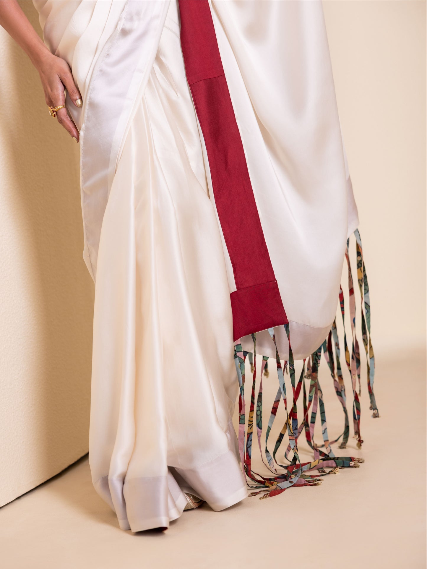 Crafted Inch Pre-Drape Saree Set with Corset Belt
