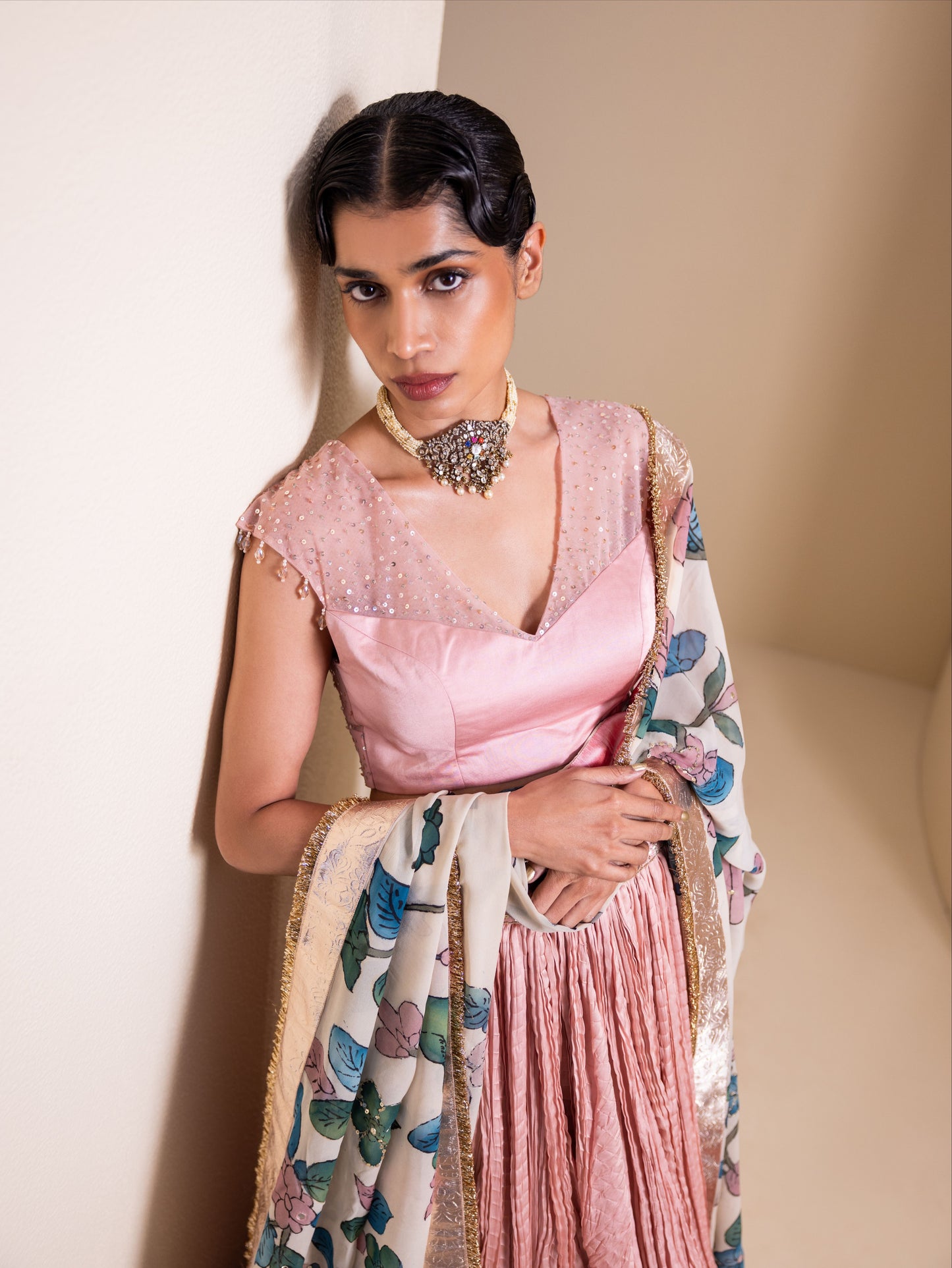 Gulabi Noor Lehenga Set With Birds Outside Cages Kalamkari Dupatta