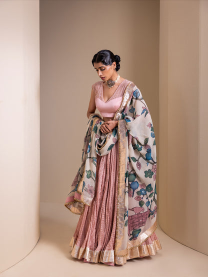 Gulabi Noor Lehenga Set With Birds Outside Cages Kalamkari Dupatta