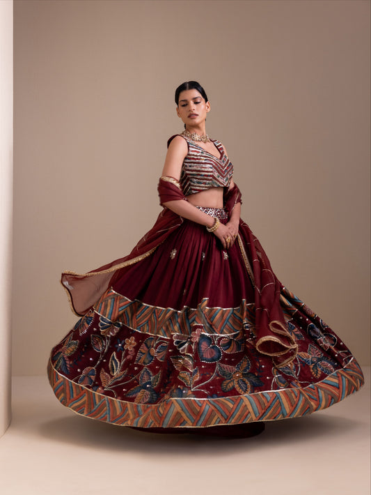 Vanaara Border Kalamkari Lehenga Set