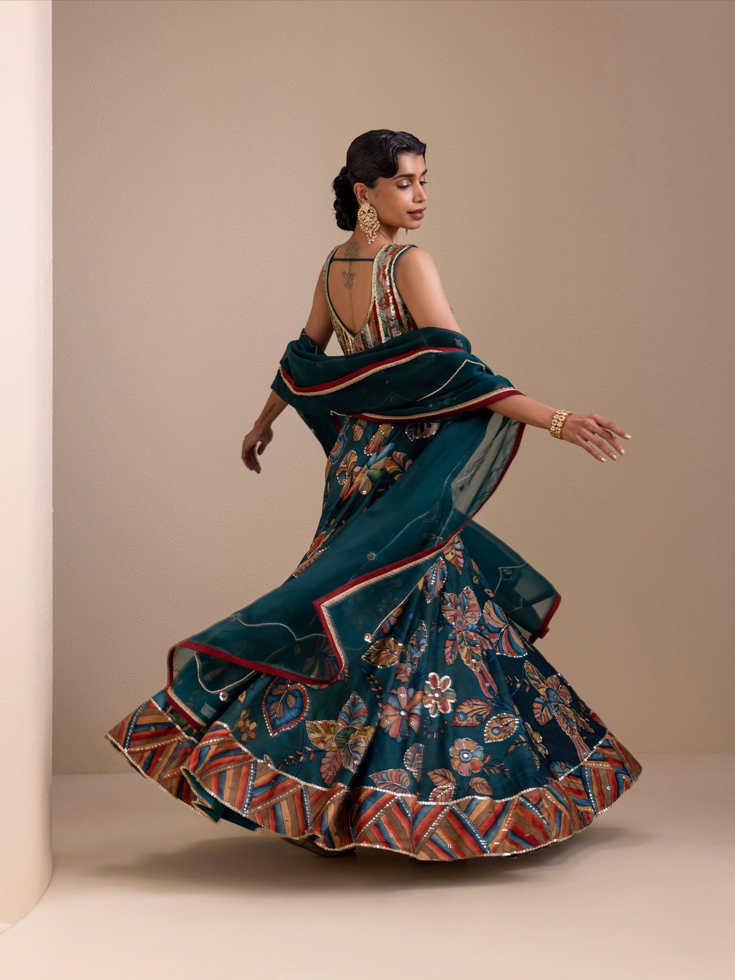 Vanaara Ramagreen Kalamkari Lehenga Set