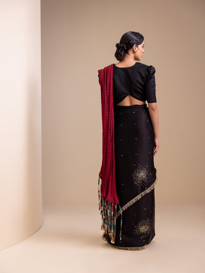 Fringes Of Kalam Pre-Drape Saree Set