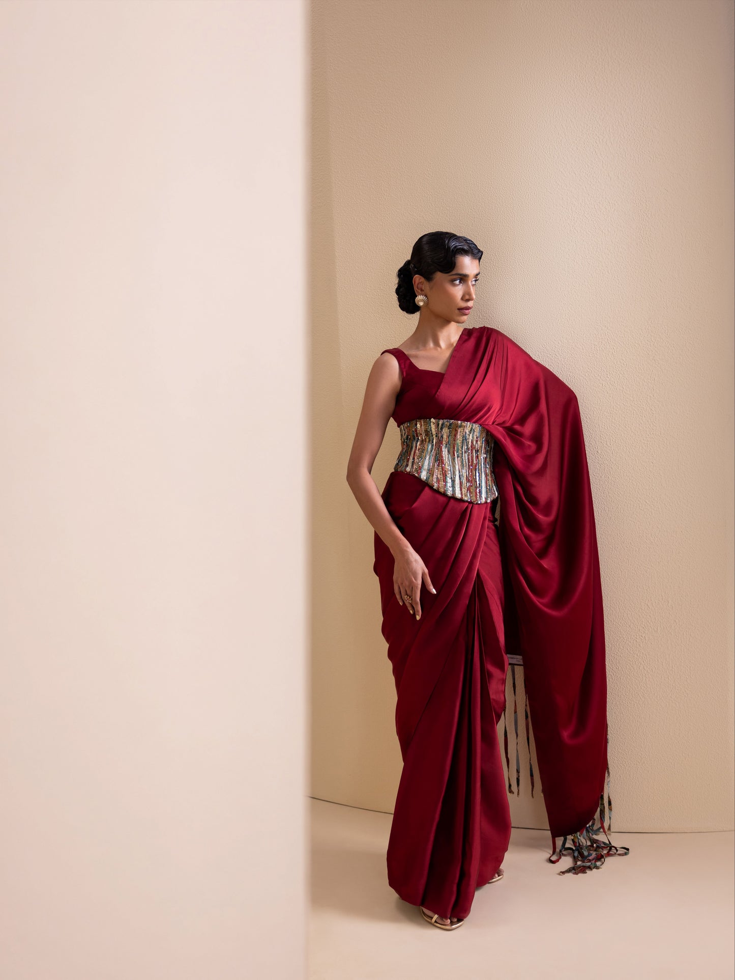 Crafted Inch Pre-Drape Saree Set with Corset Belt