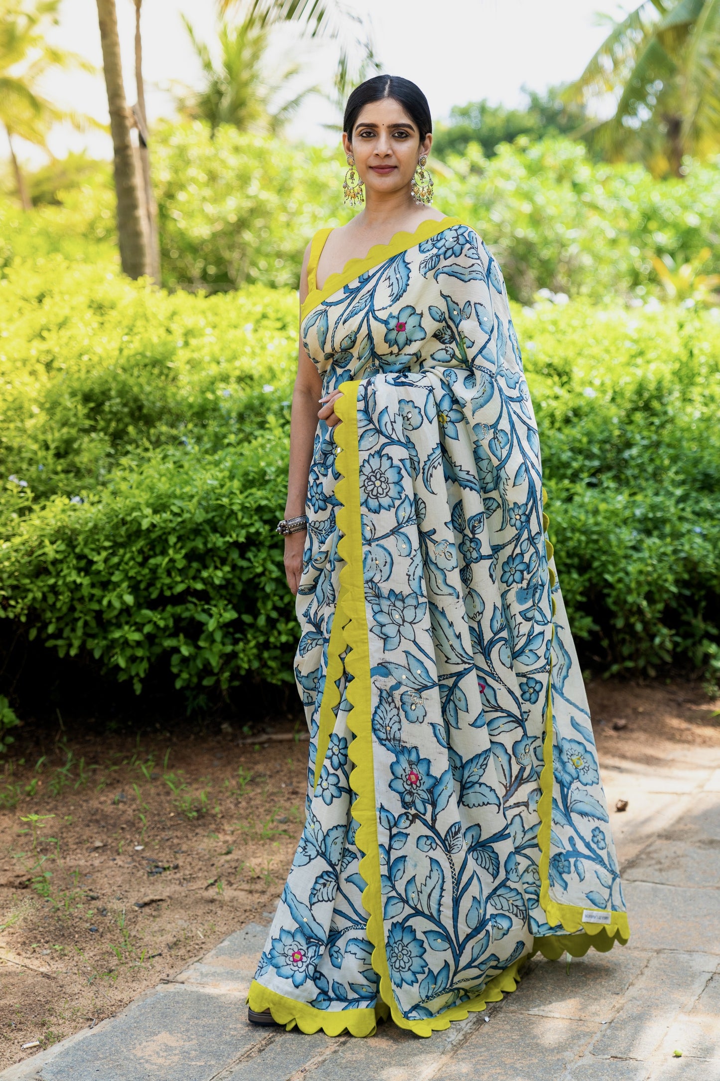 Ivory Blue Hand-Painted Kalamkari Saree Set