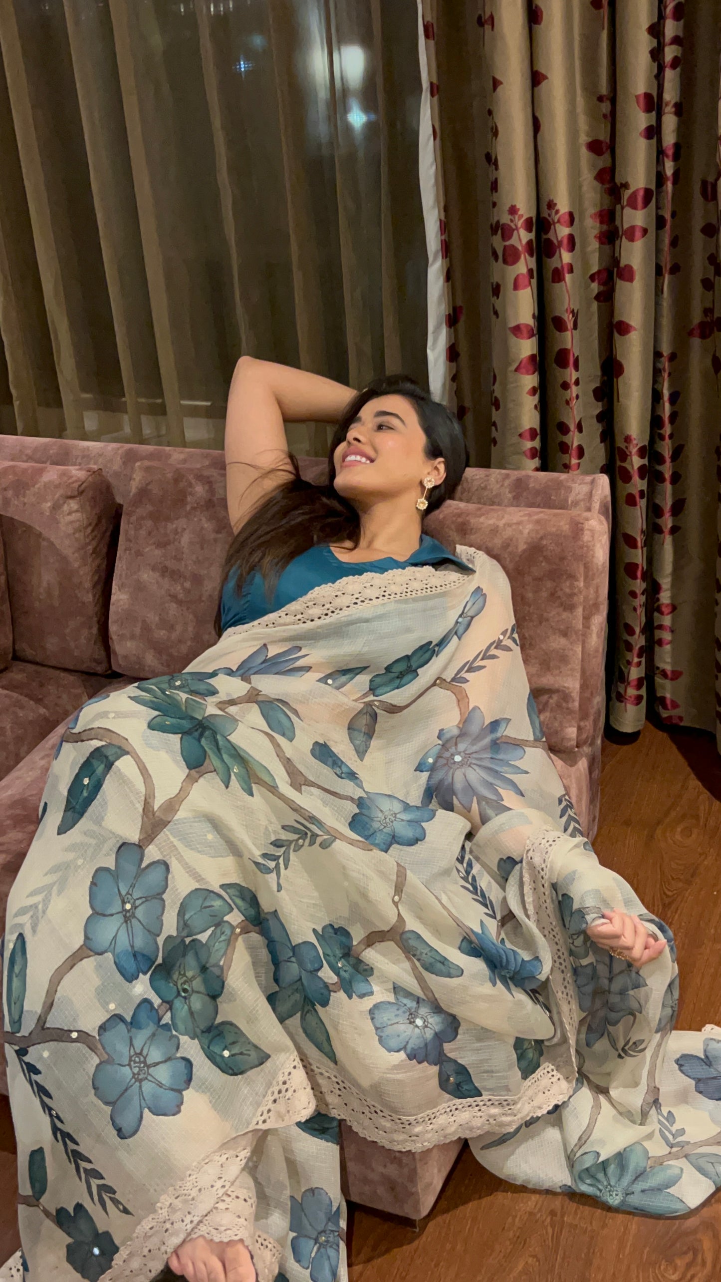 Ivory Floral Kalamkari Saree Set
