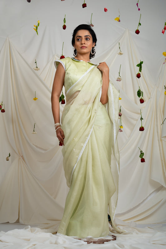 Ice-Yellow Saree Set With Kalamkari Highlights