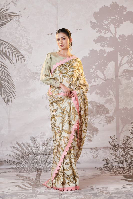 Ivory Green Hand-Painted Kalamkari Saree Set