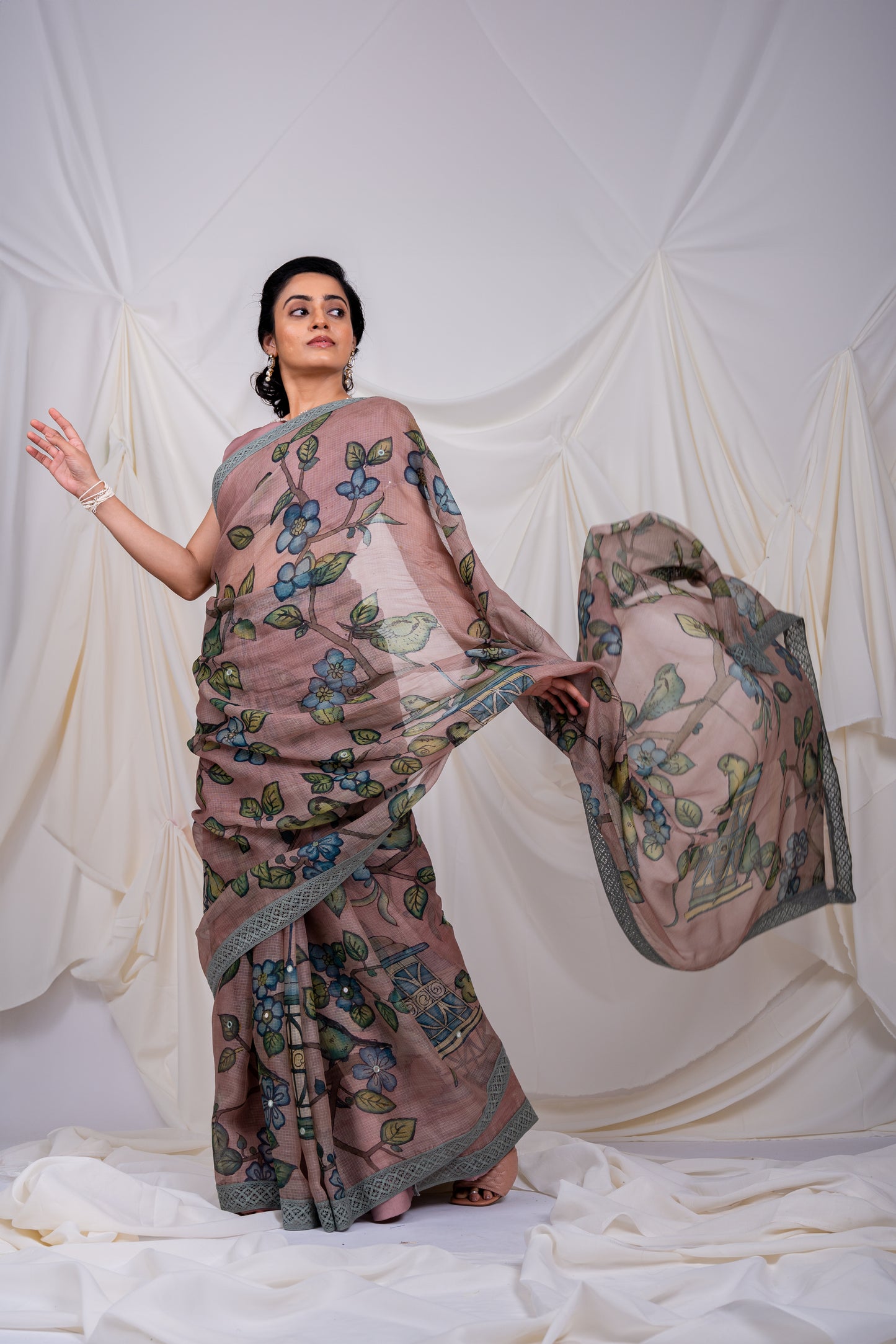 Sandrose-Pink Bird-Cage Kalamkari Saree Set